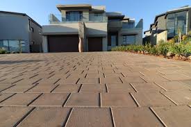 Best Decorative Concrete Driveways  in Rochester, WA